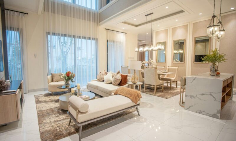 Gagnez en lumière et en espace : osez l&rsquo;agrandissement de salon