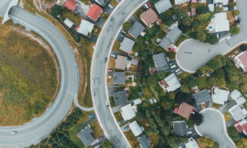 Naviguer dans le jargon de l&rsquo;urbanisme : emprise au sol, prospects, etc