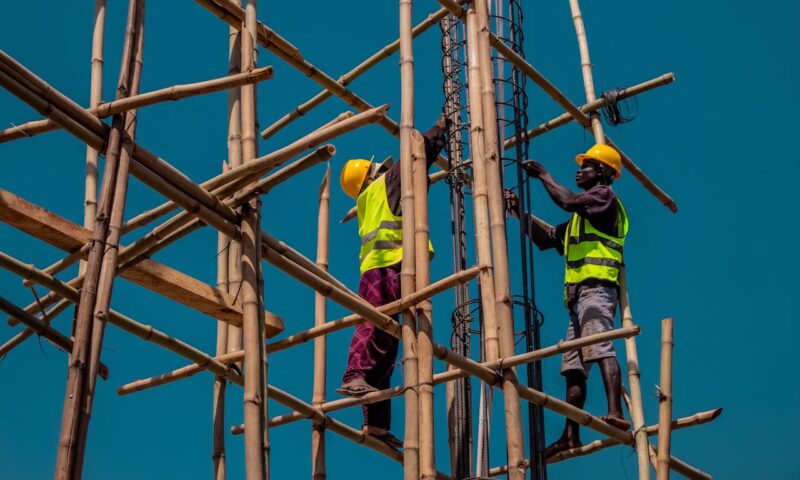 Travail hauteur : le port du harnais sur échafaudage