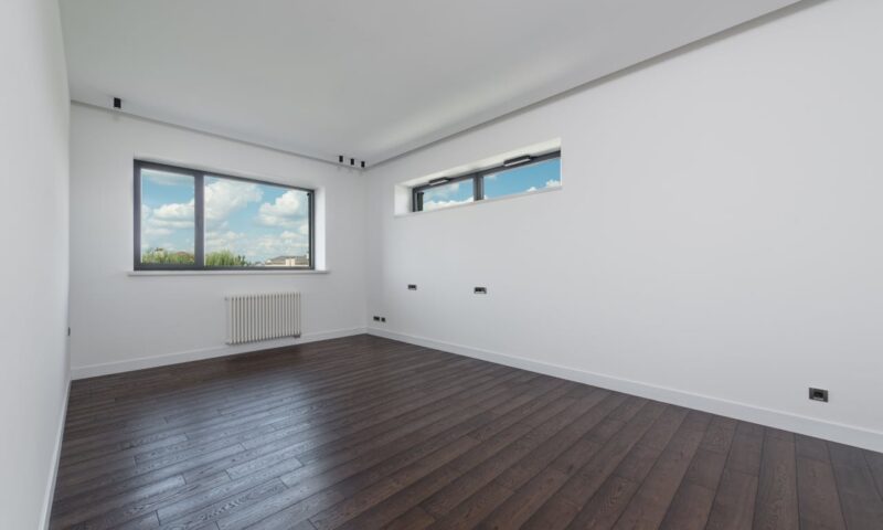 Parquet massif : Lame bois chanfreinée ou à bords droits