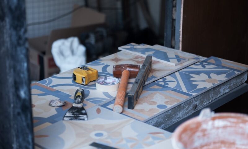 La précision du calepinage avec des carreaux rectifiés