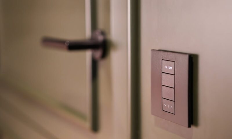 Faut-il une box domotique ou un simple hub propriétaire?