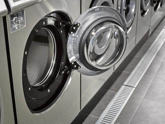 Quel séchoir à linge choisir pour optimiser l&rsquo;espace dans sa buanderie ?