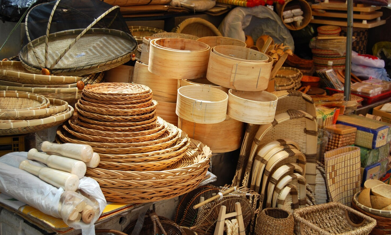 Offrir un objet de l&rsquo;artisanat local: le cadeau qui a du sens