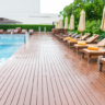 Comment poser des dalles sur plots autour d’une piscine ?