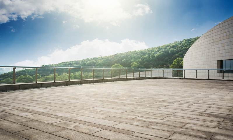 Chape pour terrasse : quelle solution choisir pour un sol extérieur durable ?