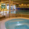 Installation d’un jacuzzi : quels travaux prévoir avant la pose ?