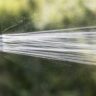Comment réduire sa consommation d’eau grâce à l’arrosage automatique ?